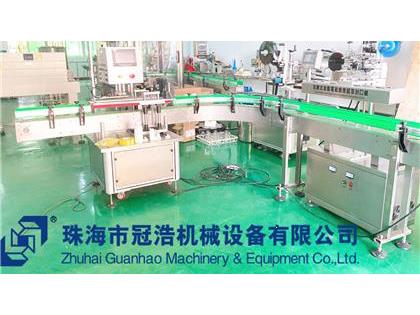 旋蓋機(jī)，鋁箔封口機(jī)，貼標(biāo)機(jī)，噴碼機(jī)，整套生產(chǎn)線已完成生產(chǎn)送貨至客戶公司